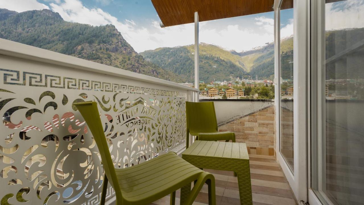 Snow White Regency, Manali Hotel Eksteriør billede